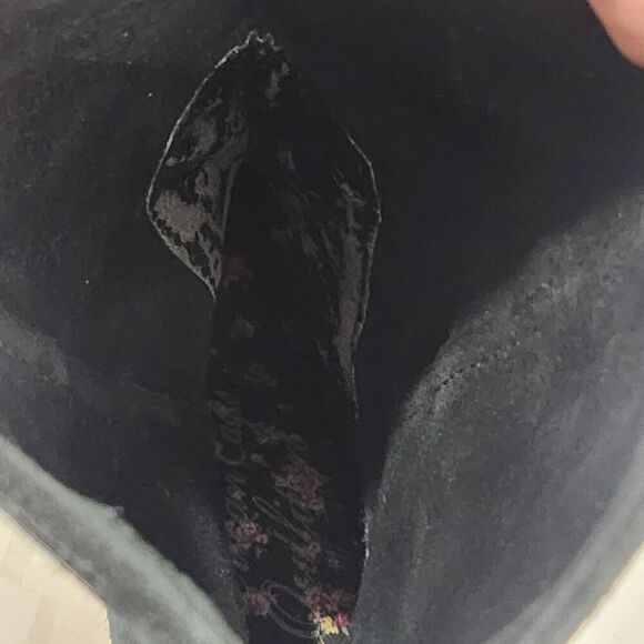 American Eagle Outfitters Black Ankle Boots - Picture 9 of 10